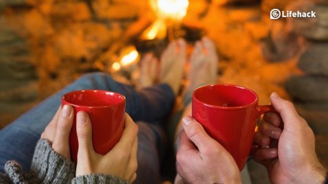 10-Ways-to-Stay-Warm-At-Home-Without-a-Heater
